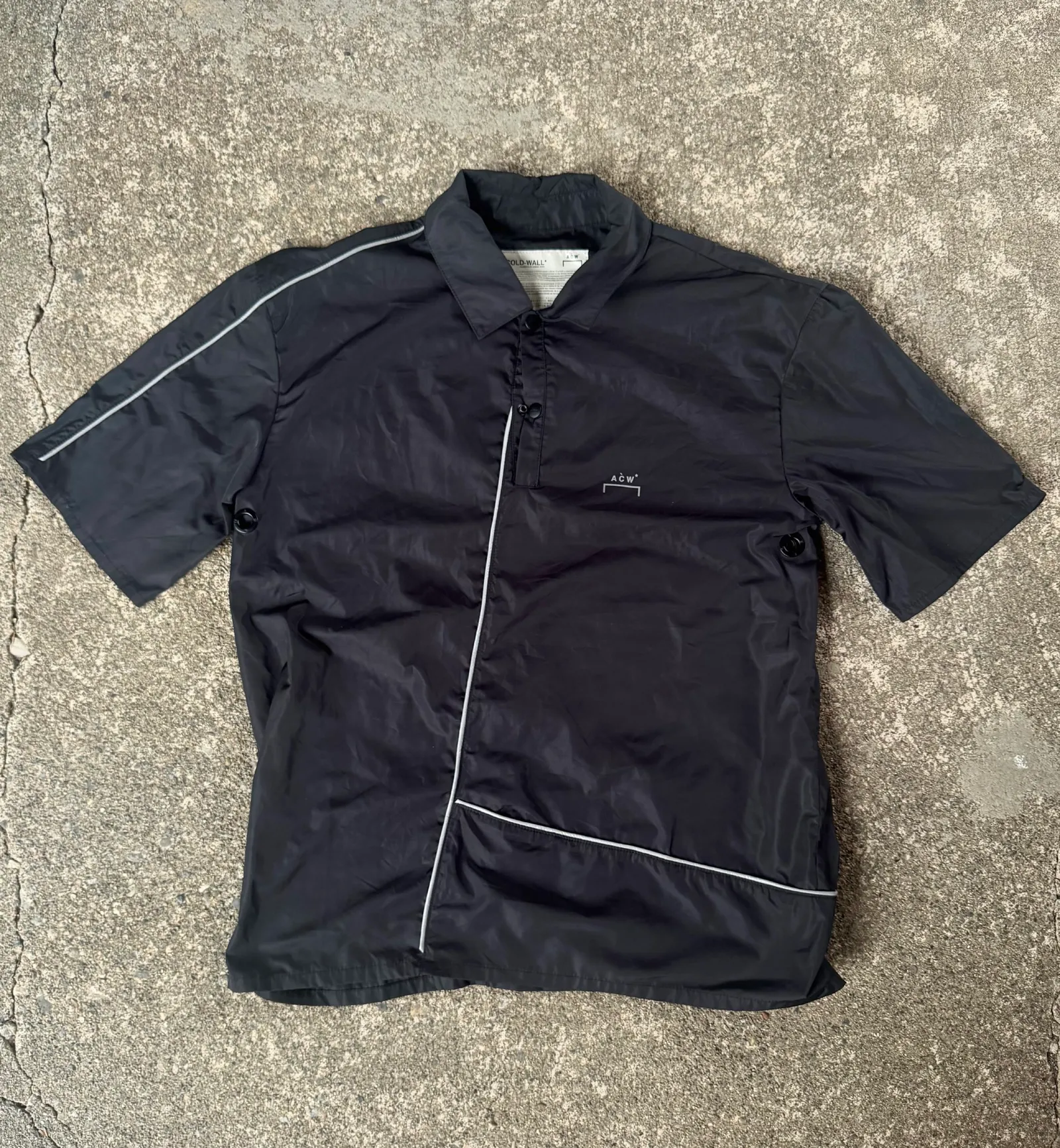 A-COLD-WALL A-COLD-WALL Asymmetric Piping Short Sleeve Shirt