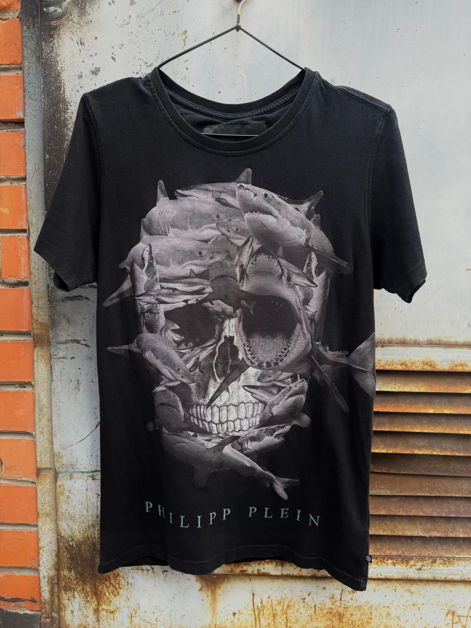 PHILIPP PLEIN Philipp Plein Shark Skull "Bite Me" T-Shirt